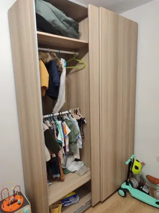 Armario roble madera