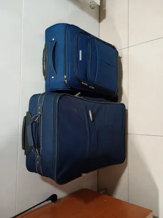 Juego de 2 maletas de viaje azules