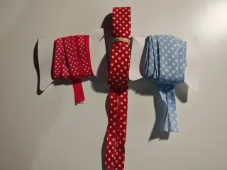 Cintas y cordones para manualidades