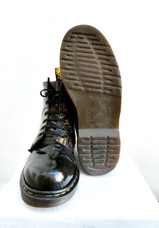 Dr. Martens 1460 Graffiti 8 Eye Patent Black EU 39