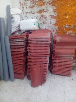 Tejas rojas para tejado