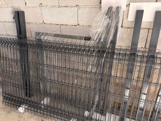 Puerta y valla gris antracita