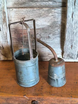 Antigua lámpara minera de carburo