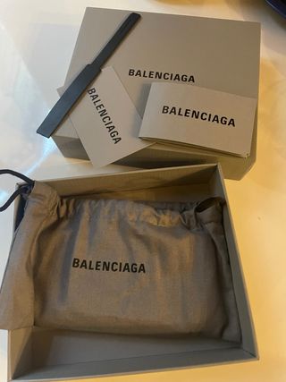 Custodia iPhone 12 Balenciaga Nero