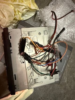 Radio Pioneer KEH-P4530R y Cargador CDX-P25