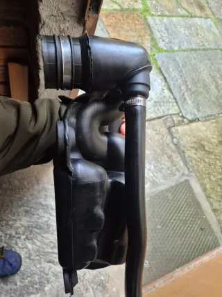 AUDI A2 1.4 BENZINA SCATOLA FILTRO