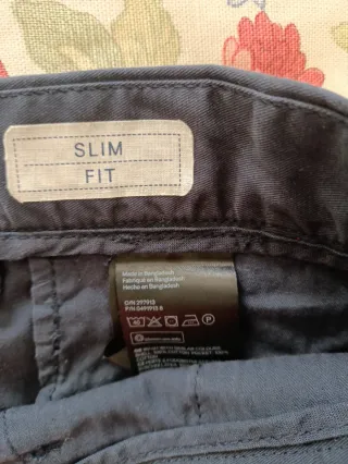 Pantalón chino azul