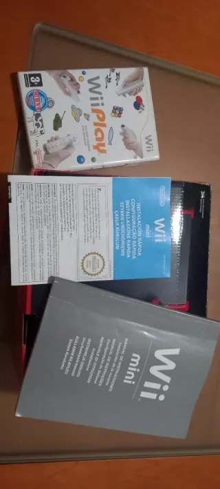 Nintendo Wii Mini Roja Completa