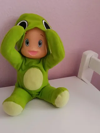 Muñeco Bebe Cuquin Disfraz Rana Habla