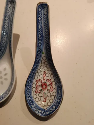 Coppia cucchiai porcellana cinese vintage