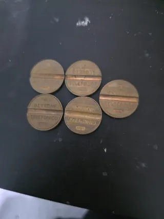 Lote 5 tokens telefónicos antiguos