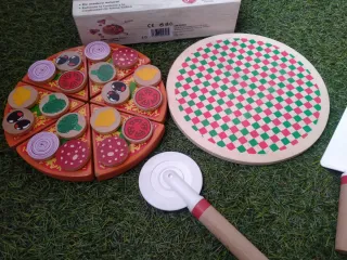 Juguete de madera para pizza