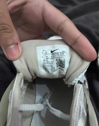 Nike V2K Run Beige/Plata