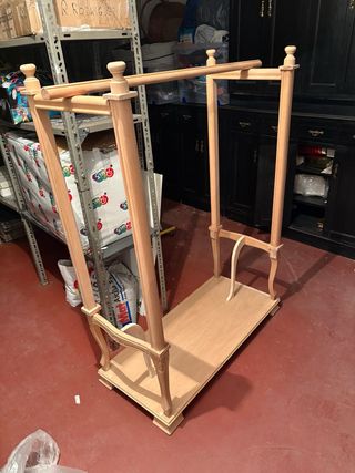 Perchero de madera