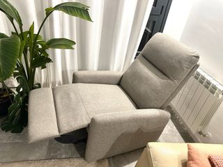 Sillón reclinable eléctrico gris