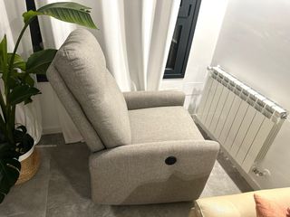 Sillón reclinable eléctrico gris