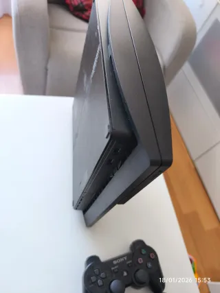 Consola PS3 Negra + 2 Mandos + 5 Juegos