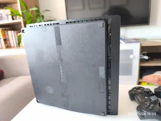 Consola PS3 Negra + 2 Mandos + 5 Juegos