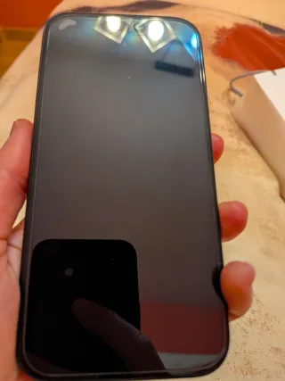 Confezione iPhone 15 originale Apple