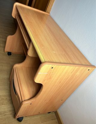 Escritorio para estudiantes madera