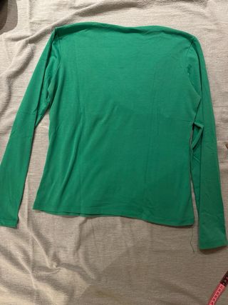 Camiseta de manga larga.