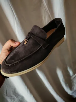 Mocasines grises de ante