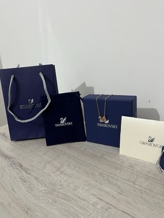 Collar Swarovski Cisne Dorado y Rosa