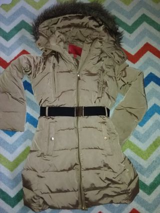 Plumífero Mango Beige Talla L con Cinturón