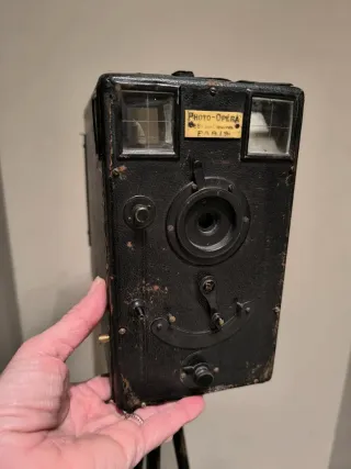 Cámara Photo-Opera antigua con trípode original