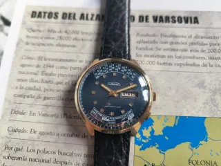 Reloj Raketa Perpetuo Chapado en Oro