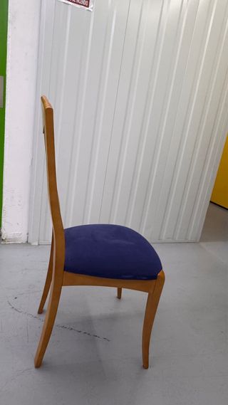 Conjunto 6 sillas comedor de madera ,todas 150€