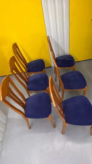 Conjunto 6 sillas comedor de madera ,todas 150€