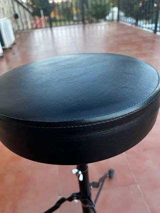 Asiento/Silla de Batería Ajustable Negro