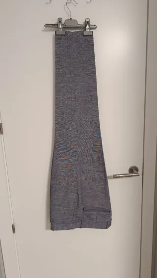 Traje Zara Gris y Azul Talla M