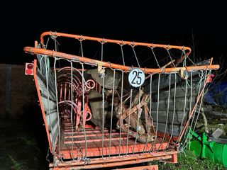 Remolque agrícola rojo