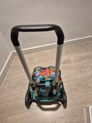 Mochila escolar totto con carro