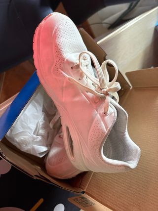 Zapatillas Skechers Blancas talla 39