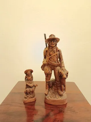 Statuette in terracotta di Francis Lascour