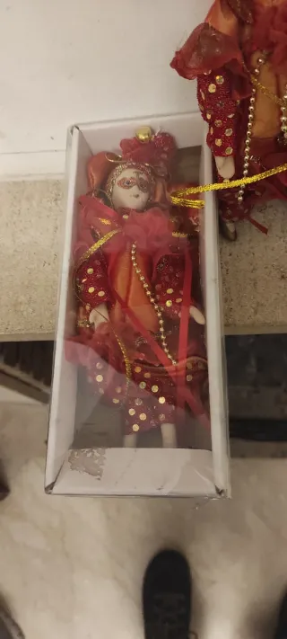 3 pupazzi Arlecchino Veneziano sono tre