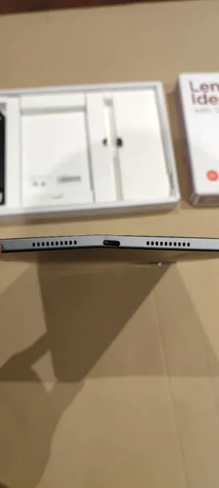 Lenovo Idea Tab con penna e scatola