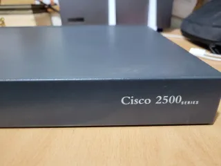 Router Cisco 2501