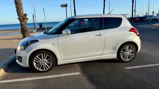 Suzuki Swift 1600. 3P. 136CV ¡4000 km! IMPECABLE