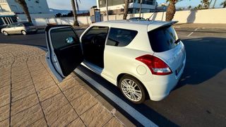 Suzuki Swift 1600. 3P. 136CV ¡4000 km! IMPECABLE