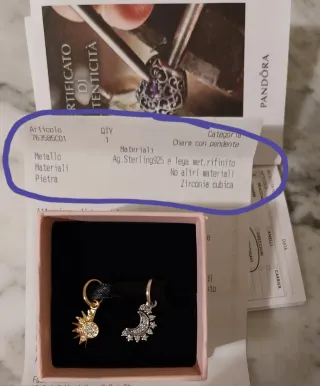 Charm Pandora Sol y Luna.