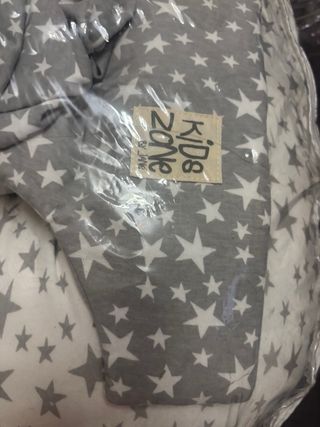 Cojín de Lactancia Jane Estrellas