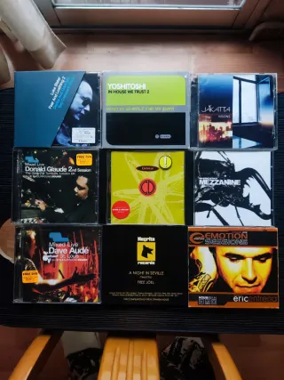 Lote CDs Electrónica: House, Dance, Massive Attack