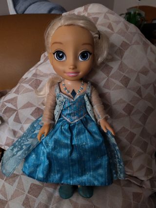 Muñeca Elsa con Sonido