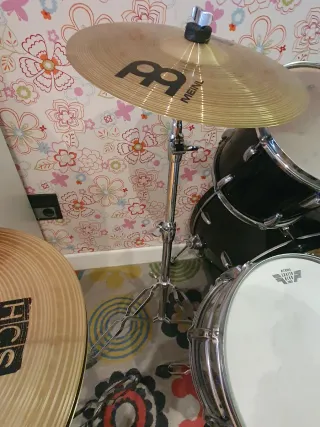 Batería Completa. Marca Tama Swingstar