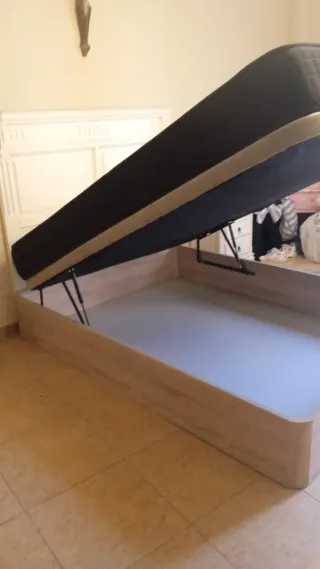 Canapé abatible y colchón 1.50x2.00