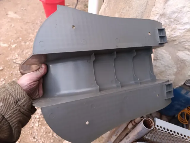 Tapa Reposapiés Vespino Delta